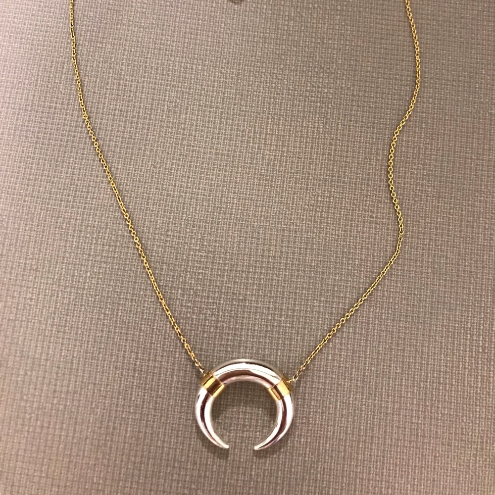 Stella and Dot necklace